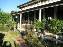 Maylands Cottage