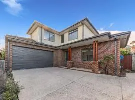 Welcome home Burwood