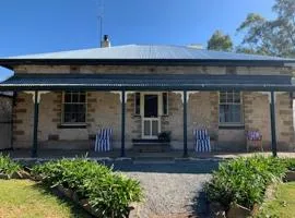 Tickles Cottage in a beautiful Rural Setting