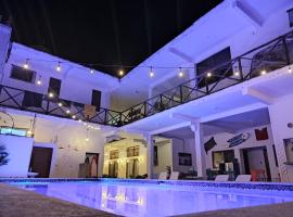 MAYAN SURF HOTEL, hotel en El Paredón Buena Vista