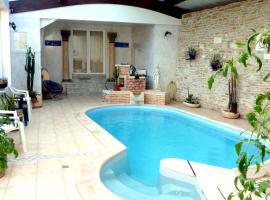 Le relais de la cure, hotel a Saint-Juire-Champgillon
