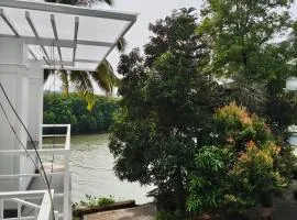 Retreat Rivera where Serenity Meets the River