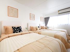 3 Beds,WiFi,Washing Machine,IMPACT Arena at T9, hotel in Ban Bang Phang