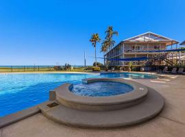 Moonlight Bay Suites