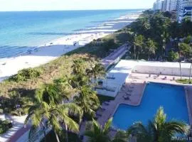 Casablanca Beachfront with full kitchen