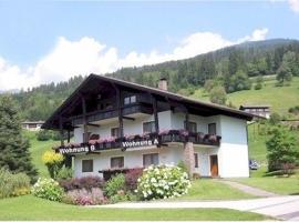 Ferienwohnungen Gudrun Bernhard, hotel v destinaci Berg im Drautal