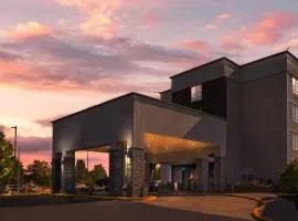 Comfort Inn & Suites Pottstown Eastern Gateway