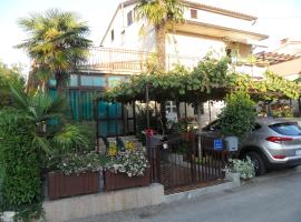 Marija Rooms & Apartments, hotel v destinaci Umag