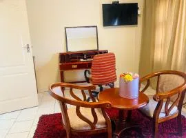 D'Villa Guesthouse Airport Junction