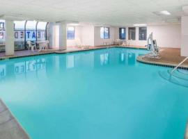 Super 8 By Wyndham Garland North Dallas Area, hotel in White Rock