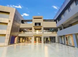 Super Collection O Sabarmati River Gandhinagar Formerly Hotel Royal Park