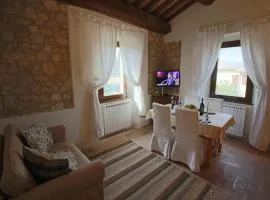 Modern holiday home in Foligno - Loc with pool