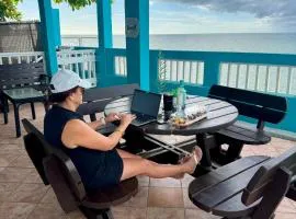 Ocean Breeze Terrace 1st Floor Sleeps 6 Beach Walk