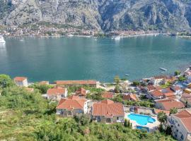Kotor Vista Seaview 2 apartment by MN Property, hotel in Muo