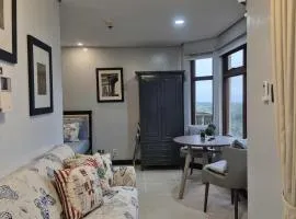 Penny's Pine View Place at Crosswinds Tagaytay