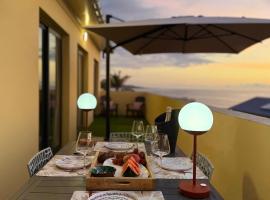 Saint-Leu - 2-bedroom apartment with sea view & sunset, hotel i Saint-Leu