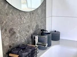 Mangawhai Estuary Escape