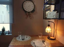 Polonia Residences 68- Top Locations -Off Piotrkowska Street -Theatres -Museums -Fabryczna Railway Station 3mins, hotel i Łódź