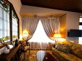 Meijo Roman Residence