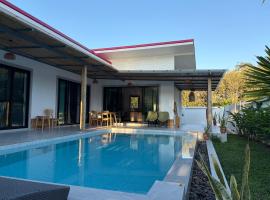 Pinky Bungalow Resort & Villa - SHA Extra Plus