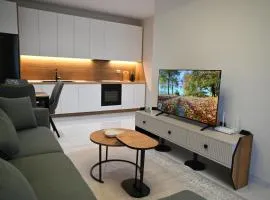 The Minimalist Escape