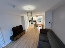 3BR Flat Near Station