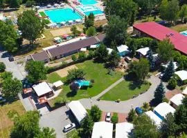 Chatova osada Family Resort Thermalpark inclusiv