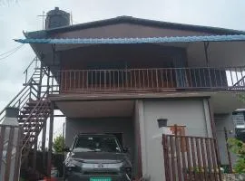 December holiday inn 2 bedroom with a wood house with Mountain view