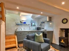 Finest Retreats - Spray Barn