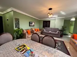 Large Nile View apartment 2 Rooms Air-con Downtown