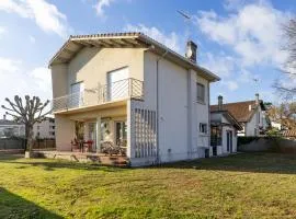 Villa Amistad - centre - parking - jardin - lave linge et vaisselle