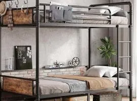 Queens Hostel Waikiki