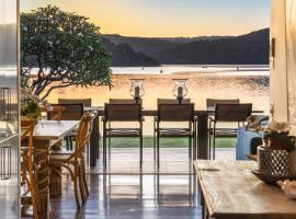 Coolawin Lakehouse, hotel i Narrabeen