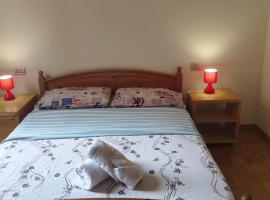 QUEEN HOME S GIOVANNI ideal for families or large group, ξενοδοχείο σε San Giovanni in Persiceto