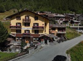 Hotel Paramont, hotel in Baulen