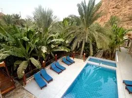 Nomad Inn Tiwi Albir