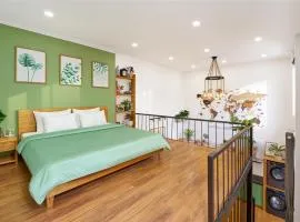 Pineapple House Đà Lạt