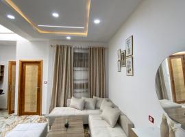 La beaut&eacute;, hotel com estacionamento em Monastir