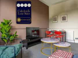 1 BDR Apartment At Caledonia Luxe Stays Short Lets & Serviced Accommodation Paisley, hotel i Paisley