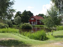 Nolgårdens Turistboende, holiday home in Ugglum