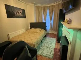 accommodation near Luton city centre