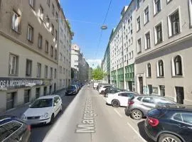 Vienna Charming Central Apartment