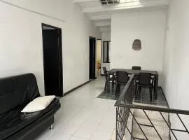 Casa amplia cerca del cc Titan Plaza