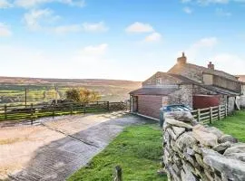 3 Bed in Low Row oc-h34097