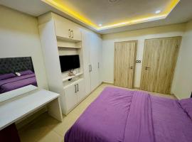 Capitol Suite Abuja, hotel en Abuja