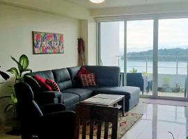 Beautiful apartment overlookig bay, Hotel in Arraiján