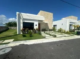 Ecos del Mar 1 - Villa 31 · 3BR Tropical villa near Downtown