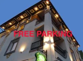 Eney Budget Three-Room Apartment