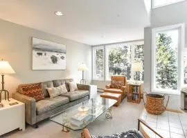 River Glen Brookside Condo: Fantastic Frisco Location