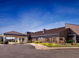 Heartland Inn & Suites, SureStay Collection by Best Western, hotel a Park Rapids